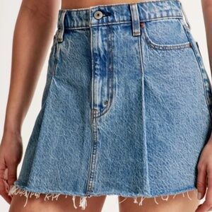 Abercrombie & Fitch Pleated High Rise Denim Mini Skirt